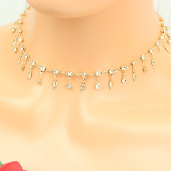 "Minimalist & Elegant Necklace Chain – Perfect for Women & Girls | UNVRC1267 - Picture 9 of 10